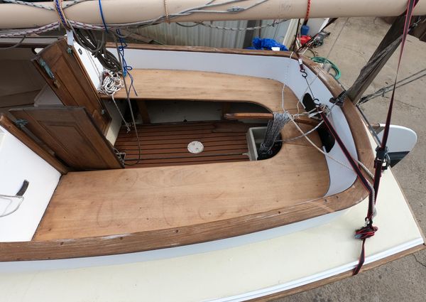 Herreshoff 18 image