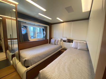 Azimut 100 Grande image