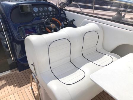 Sunseeker Tomahawk 41 image