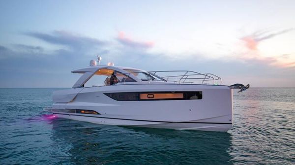 Jeanneau DB 43