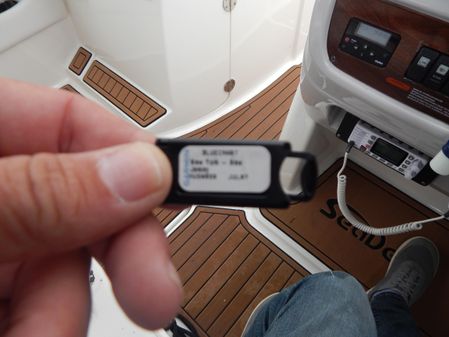 Chaparral 276 SSi image