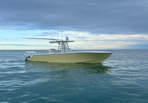 SeaVee 340Z image
