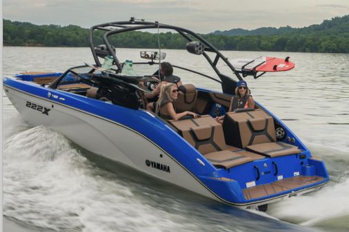 Yamaha Boats 222XD image