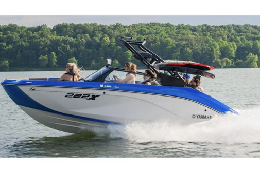 Yamaha Boats 222XD image