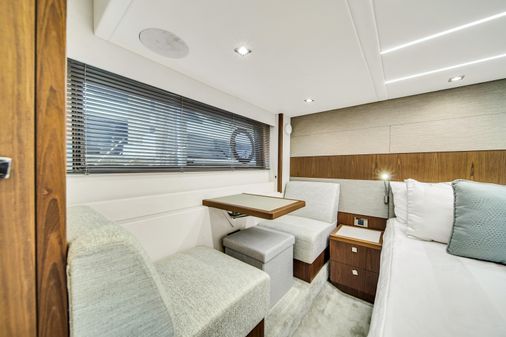 Sunseeker Predator 50 image