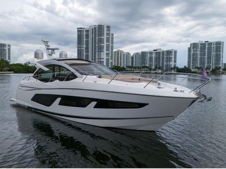 Sunseeker Predator 50 image