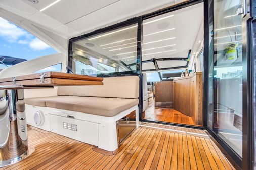 Sunseeker Predator 50 image