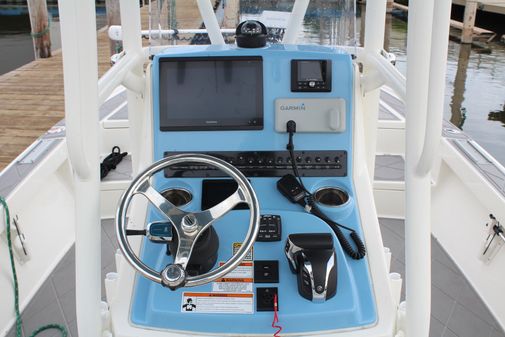 Pathfinder 2500-HYBRID image