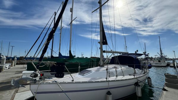 Catalina 315 