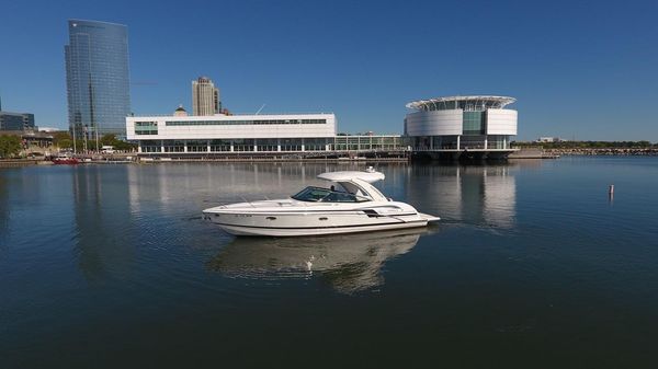 Formula 350 Sun Sport
