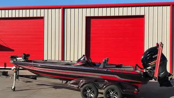 Used Skeeter Boats For Sale Skeeter Phoenix Blazer Shearwater Avenger