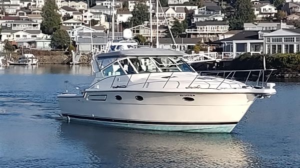 Tiara Yachts 3700 Open 