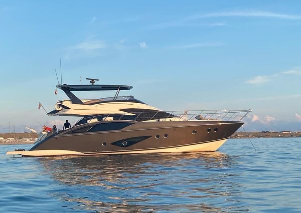 Marquis 630 Sport Yacht image