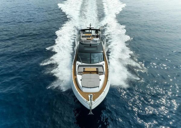 Sunseeker 75 Sport Yacht image
