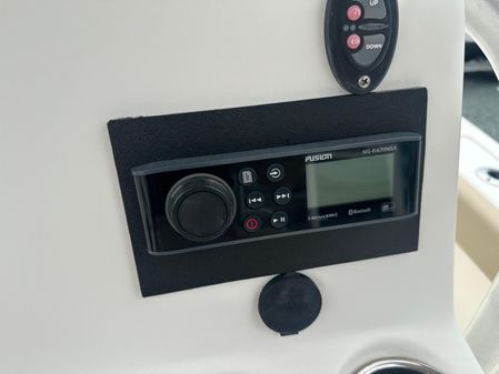 Pioneer 220-BAY-SPORT image