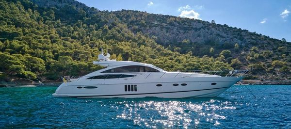 Princess Yachts V70 image