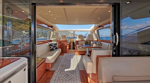 Princess Yachts V70 image