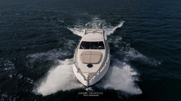 Azimut 62S image