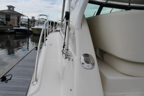 Tiara Yachts 3800 Open image