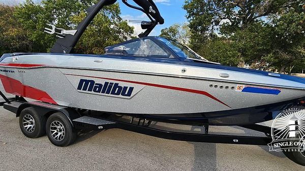 Malibu 23 LSV 