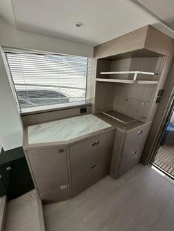 Sunseeker Manhattan 55 image