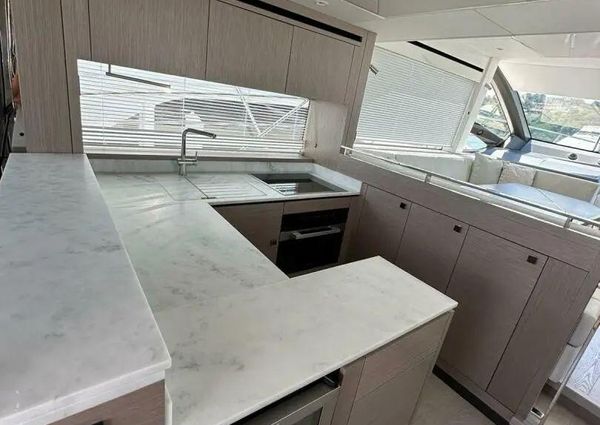 Sunseeker Manhattan 55 image