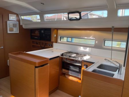 Jeanneau Sun Odyssey 440 image