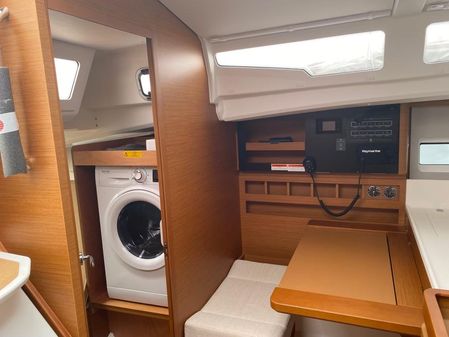 Jeanneau Sun Odyssey 440 image