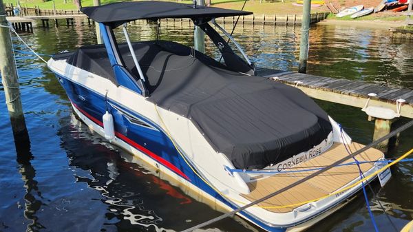 Sea Ray SLX 280 