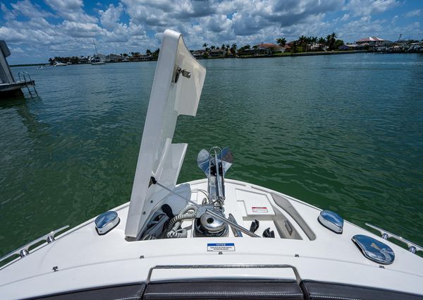 Sea Ray 31 SLX image