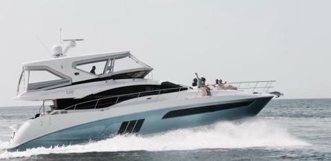 Sea Ray L590 Fly
