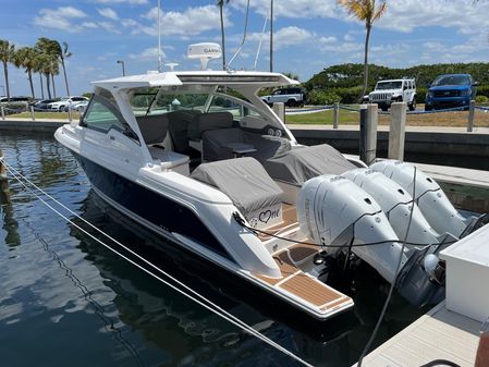 Tiara Sport 38 LX image