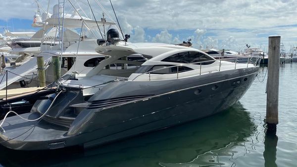 Pershing 50