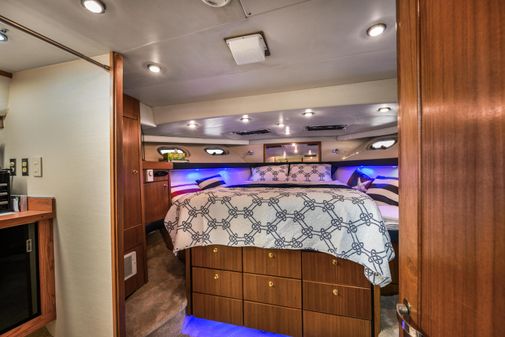 Bayliner 4788 Pilot House Motoryacht image