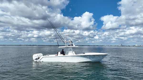 Seavee 390Z image