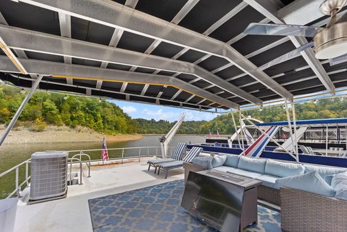 Monticello 18-X-70-RIVER-YACHT image