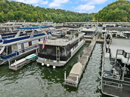 Monticello 18-X-70-RIVER-YACHT image