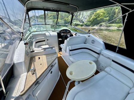 Rinker 260 Express Cruiser image