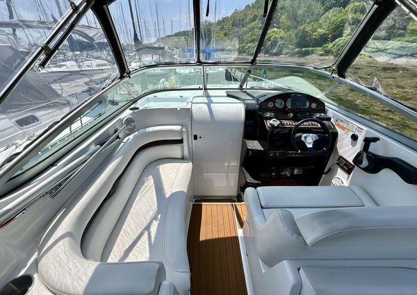 Rinker 260 Express Cruiser image