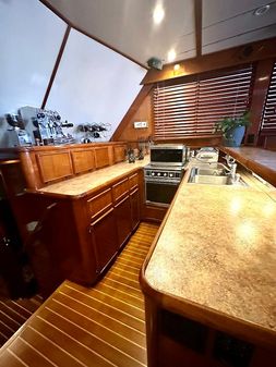 Chris-craft 482-COMMANDER image