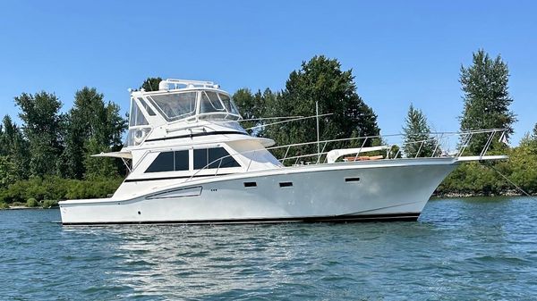 Chris-Craft 482 Commander 