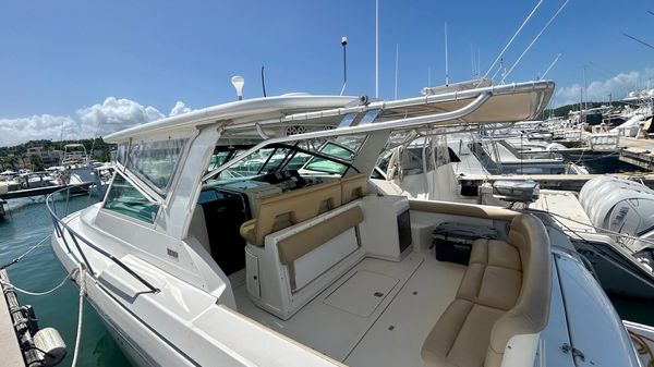 Tiara Yachts 3500 Open 