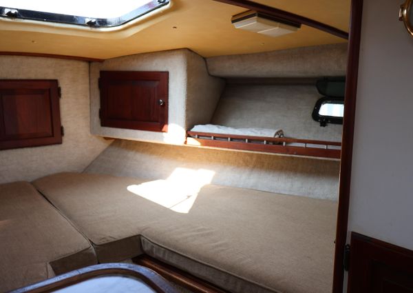 Silverton 31-CONVERTIBLE image