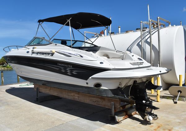 Crownline 275 CCR image