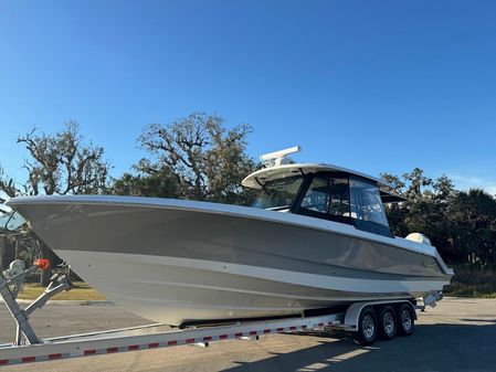 Boston-whaler 360-OUTRAGE image