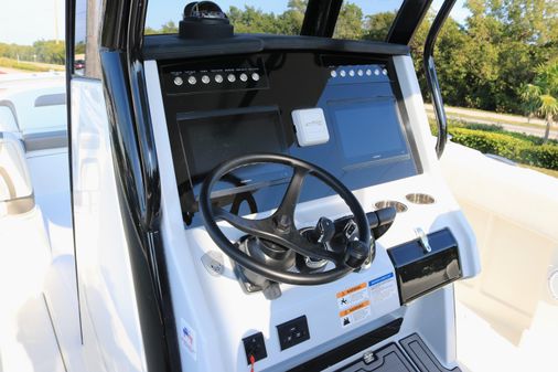 World Cat 280 CC-X image