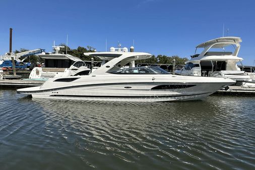 Sea Ray 350 SLX image