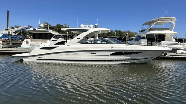 Sea Ray 350 SLX