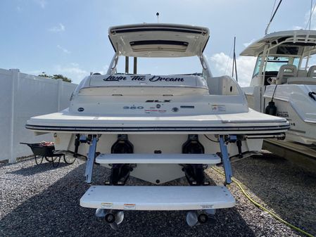 Sea Ray 350 SLX image