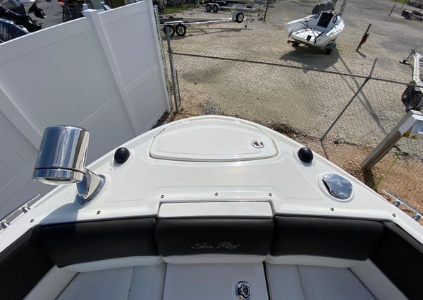 Sea Ray 350 SLX image